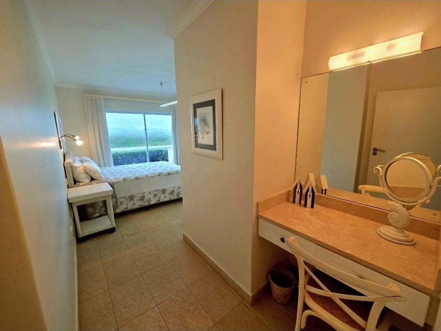 5 Bedroom Property for Sale in Oyster Bay Eastern Cape
